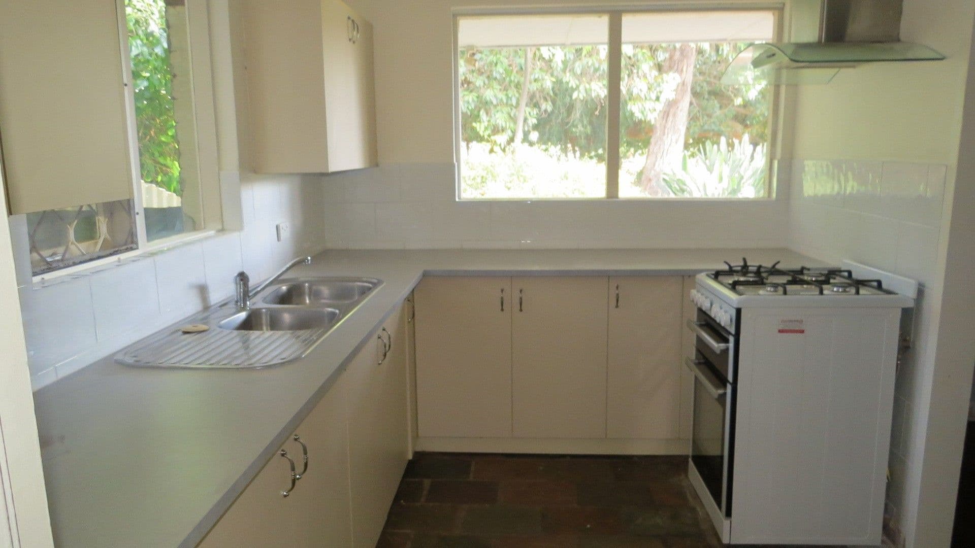 15 Travers Gardens, Kelmscott WA 6111, Kelmscott - Thumbnail 7