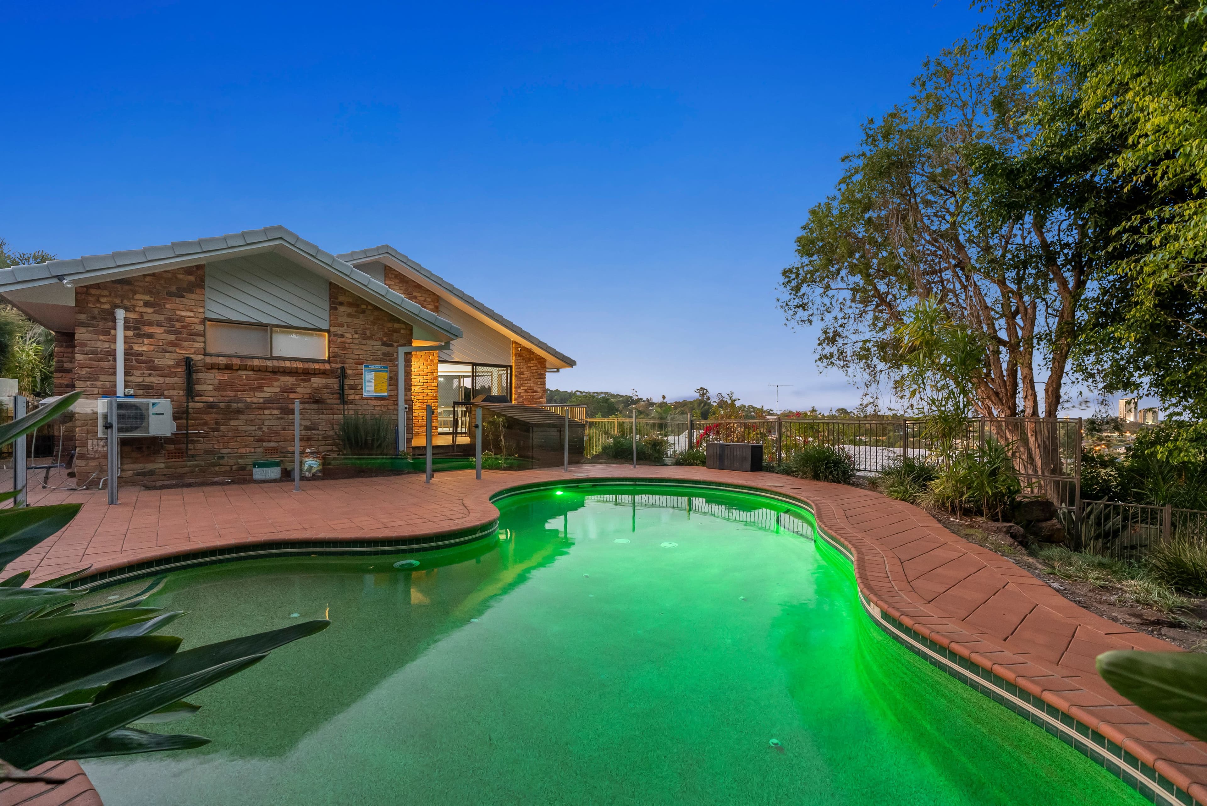 14 Jandakot Court, Elanora QLD 4221, Elanora - Thumbnail 4