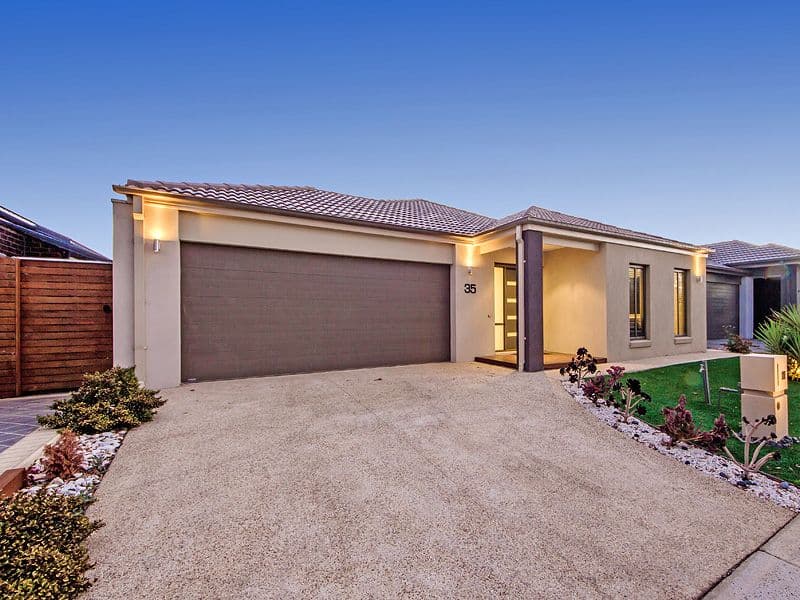 35 Elsmore Street, TARNEIT VIC 3029, Tarneit - Thumbnail 2