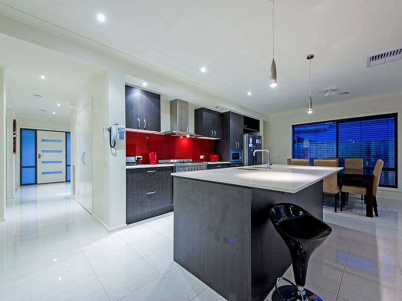 35 Elsmore Street, TARNEIT VIC 3029, Tarneit - Thumbnail 6