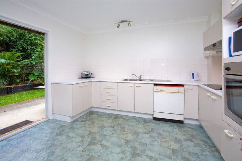 112 Foxton St (11 Perrin Dr), SEVEN HILLS QLD 4170, Seven Hills - Thumbnail 2