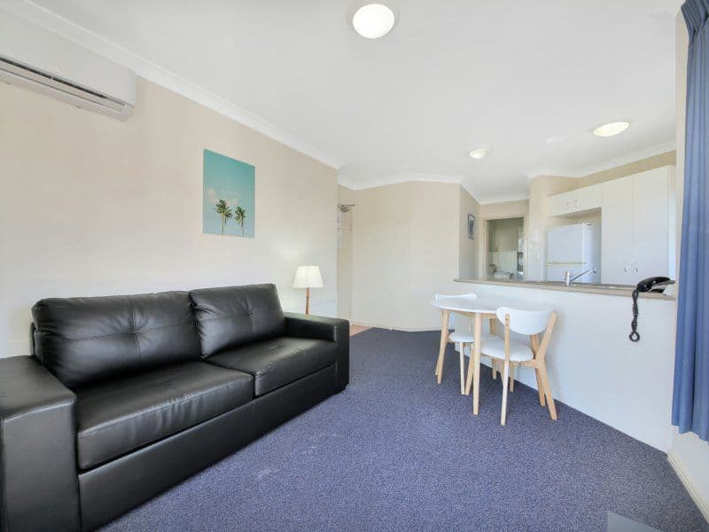 40 Burra Street, Surfers Paradise QLD 4217, Surfers Paradise - Thumbnail 4