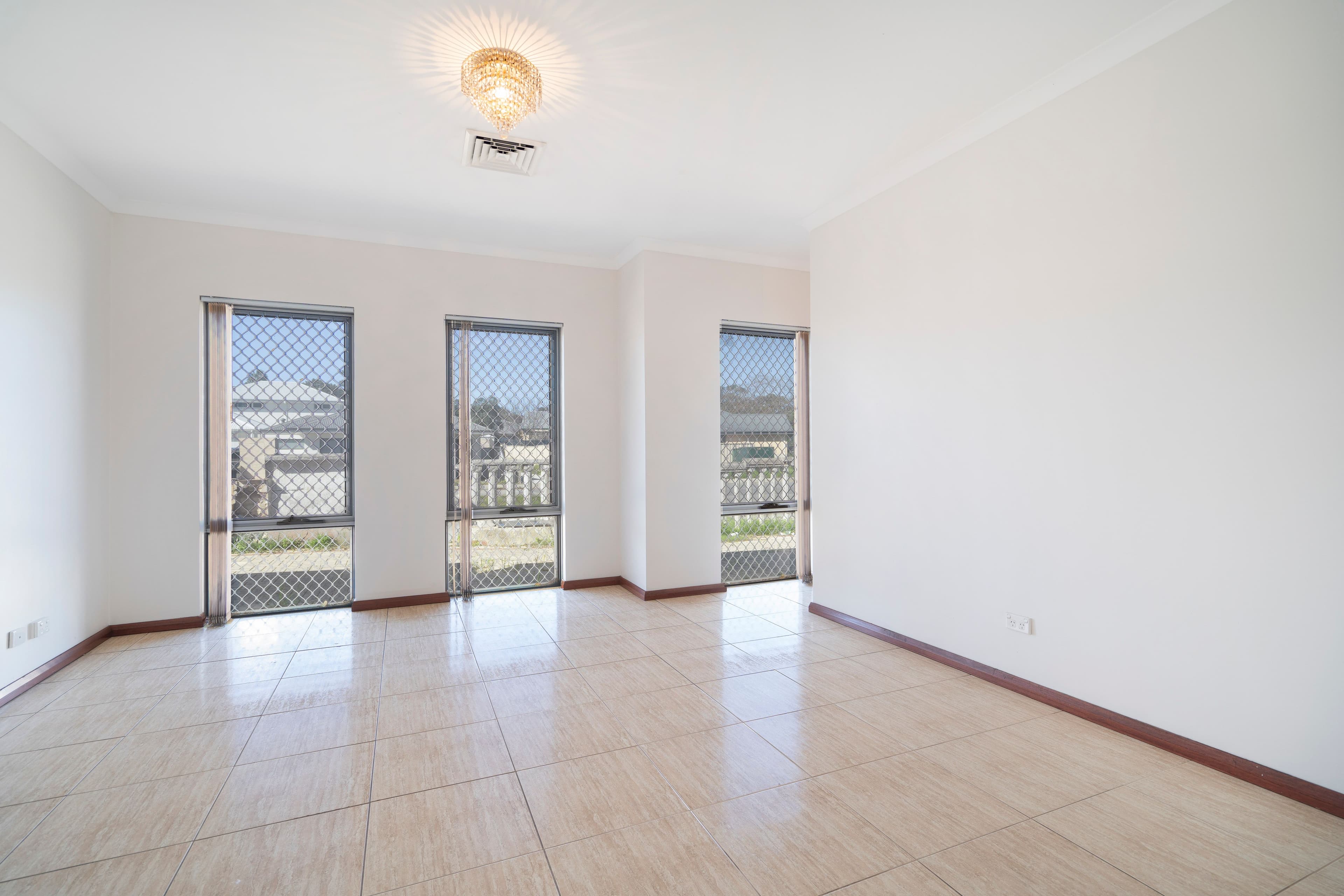 45 Frederick Road, Hamilton Hill WA 6163, Hamilton Hill - Thumbnail 5
