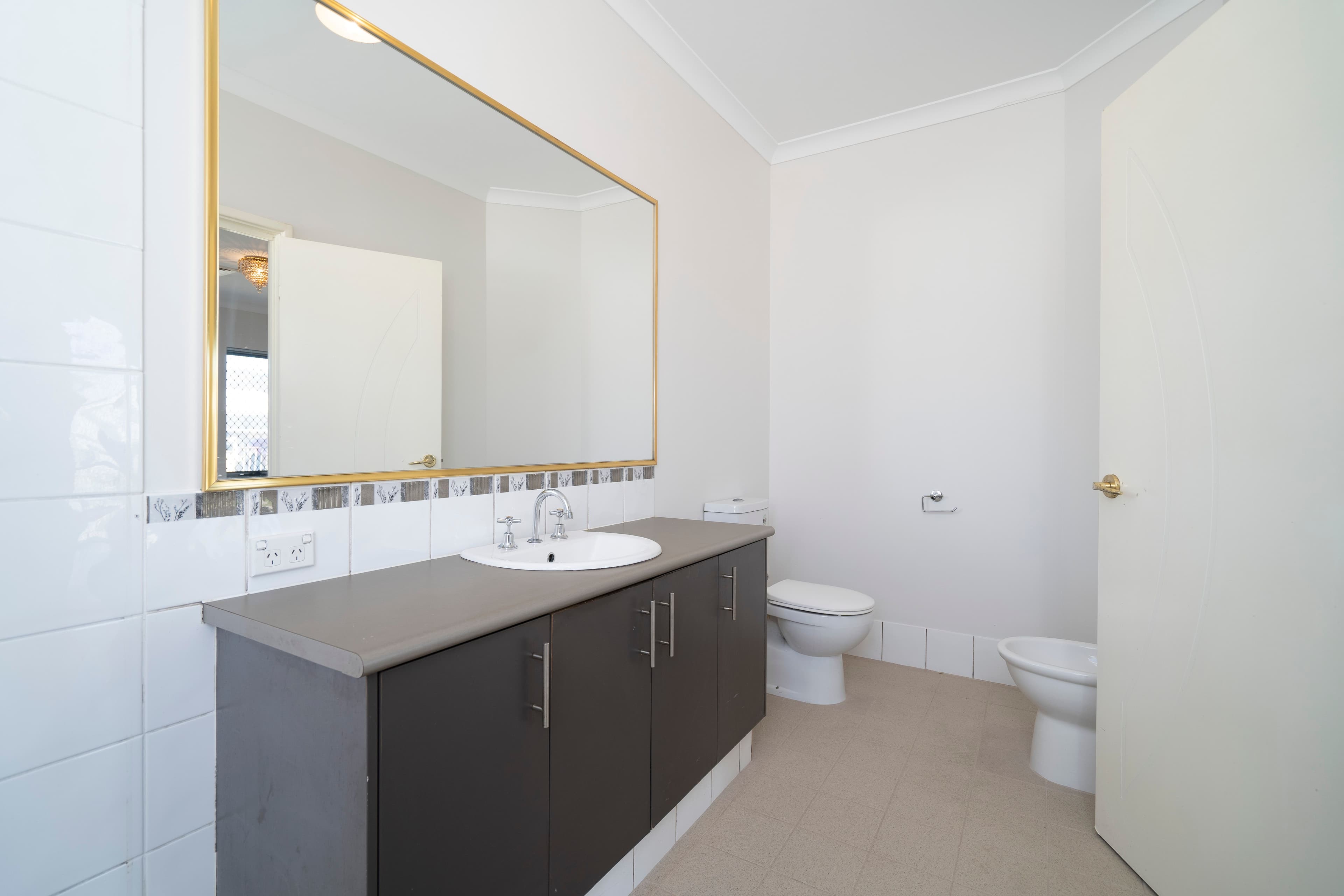 45 Frederick Road, Hamilton Hill WA 6163, Hamilton Hill - Thumbnail 8