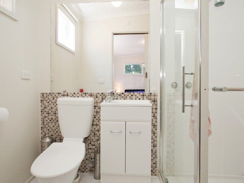 130  Ninth Avenue, ROSEBUD VIC 3939, Rosebud - Thumbnail 8