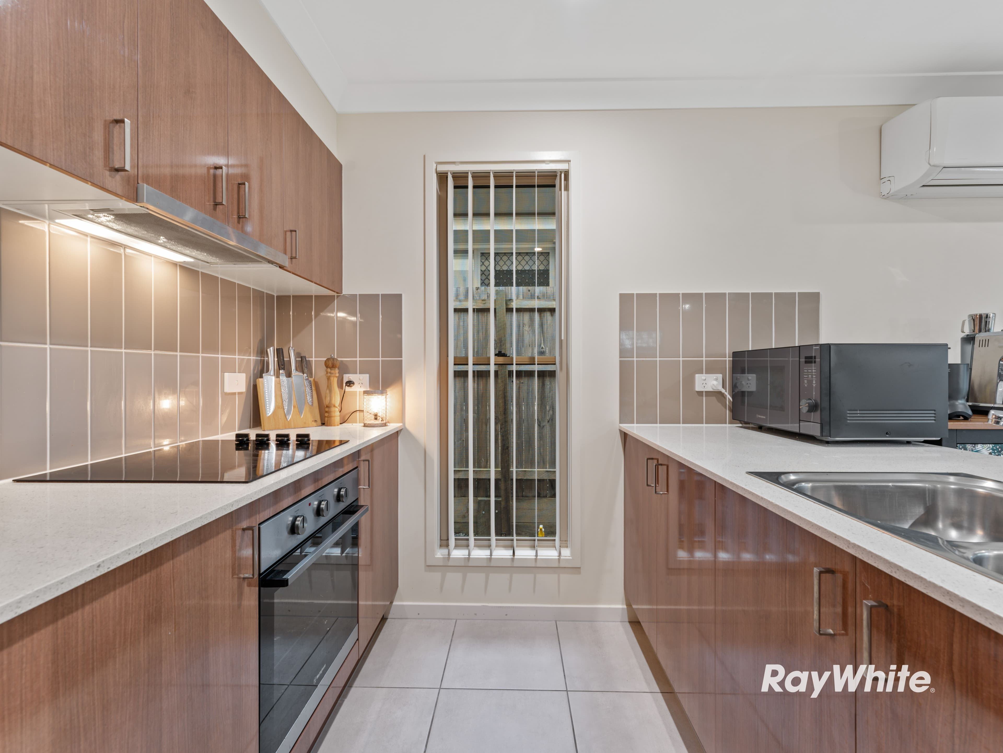 32 Nevada Road, Park Ridge QLD 4125, Park Ridge - Thumbnail 2