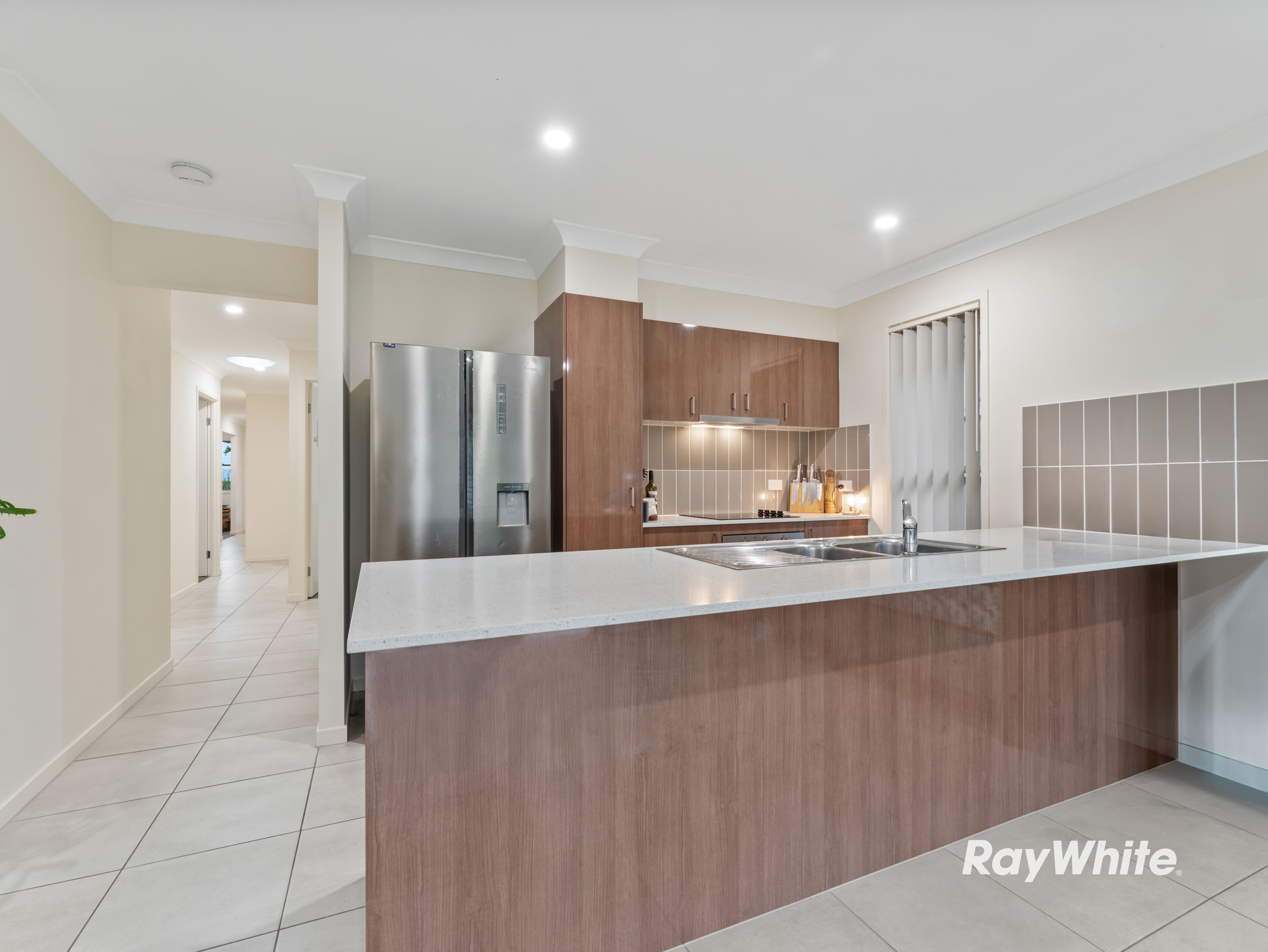 32 Nevada Road, Park Ridge QLD 4125, Park Ridge - Thumbnail 3