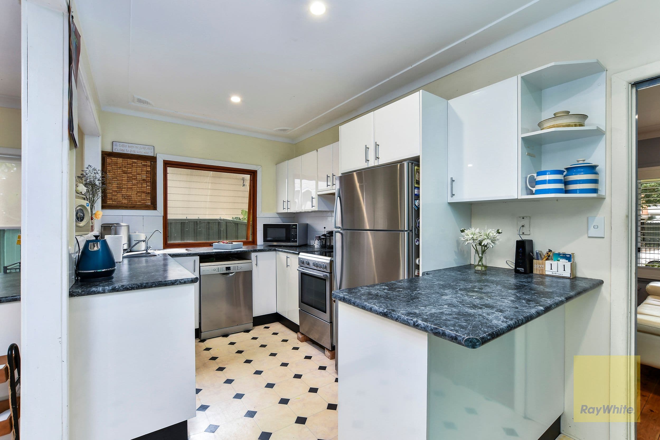 12 Waterloo Avenue, Woy Woy NSW 2256, Woy Woy - Thumbnail 8