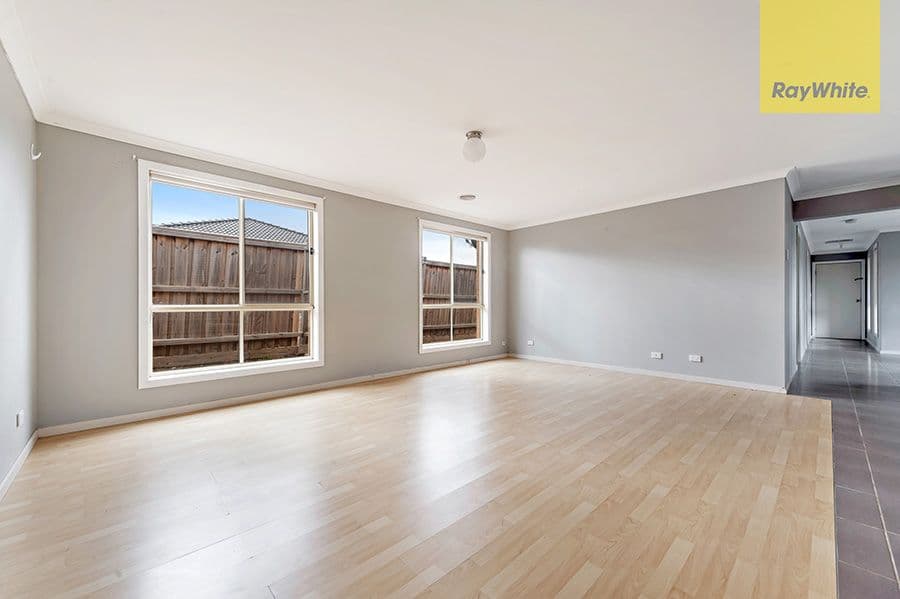 9 Ferdinand Place, Melton West VIC 3337, Melton West - Thumbnail 3