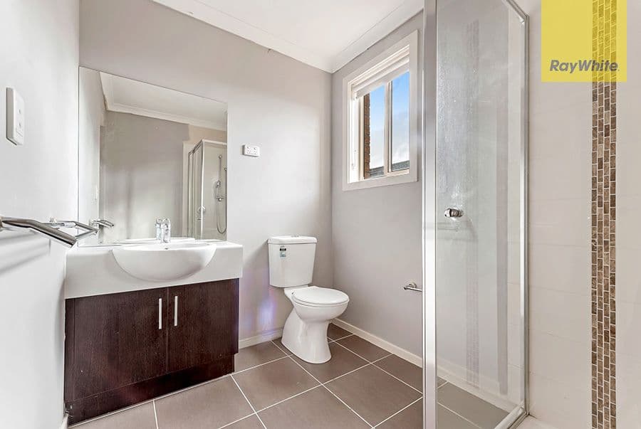 9 Ferdinand Place, Melton West VIC 3337, Melton West - Thumbnail 8
