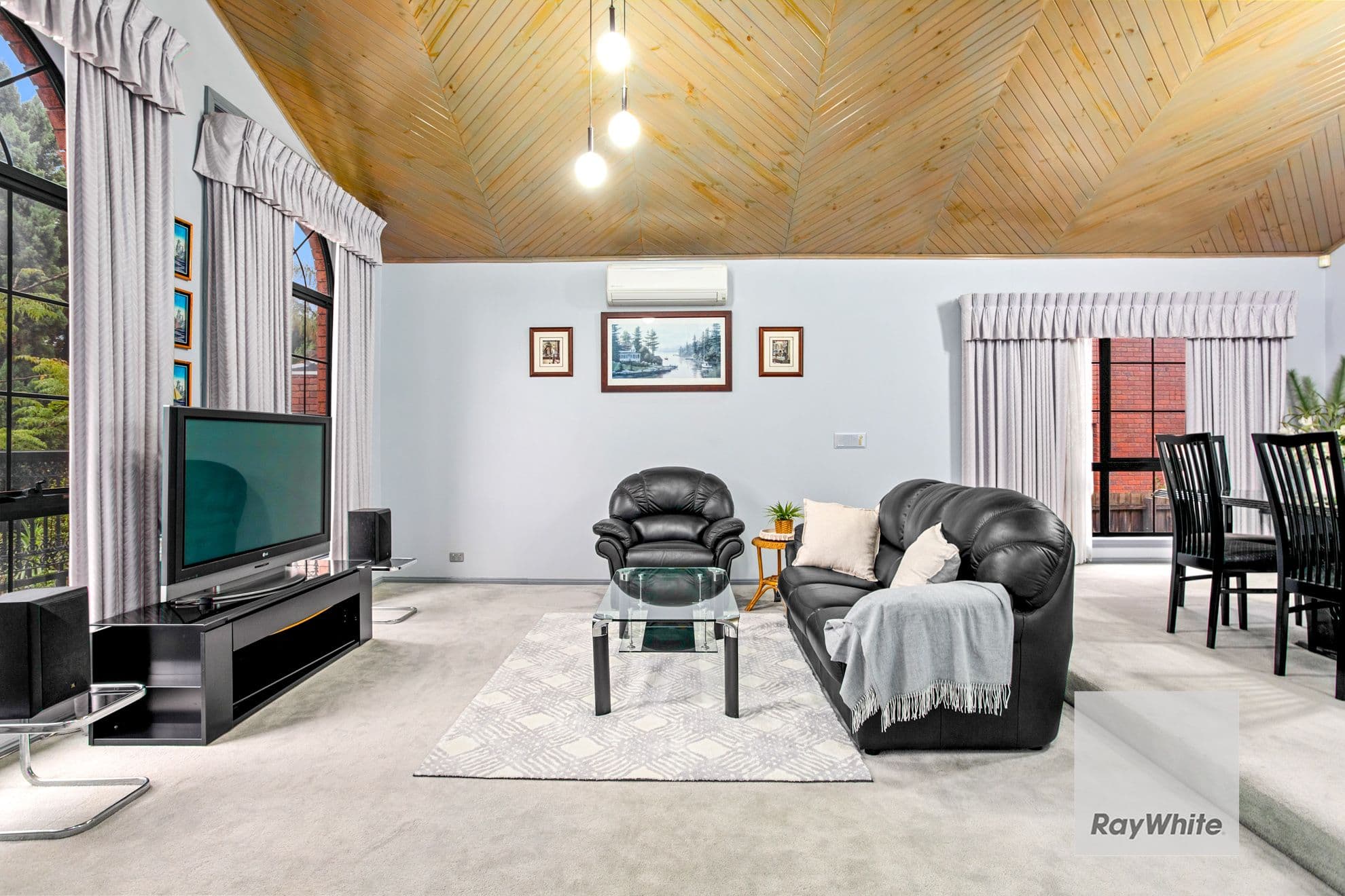 3 Frost Drive, Delahey VIC 3037, Delahey - Thumbnail 2