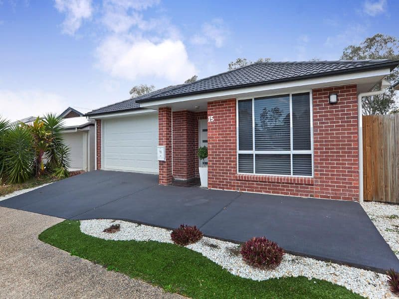 15 Highbridge Circuit, CARSELDINE QLD 4034, Carseldine - Image 1