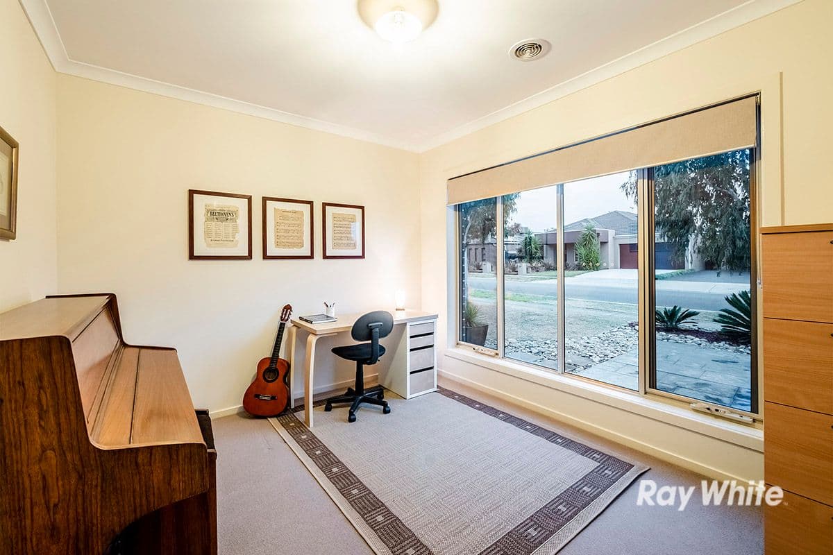 47 Angelica Crescent, Croydon Hills - Thumbnail 3