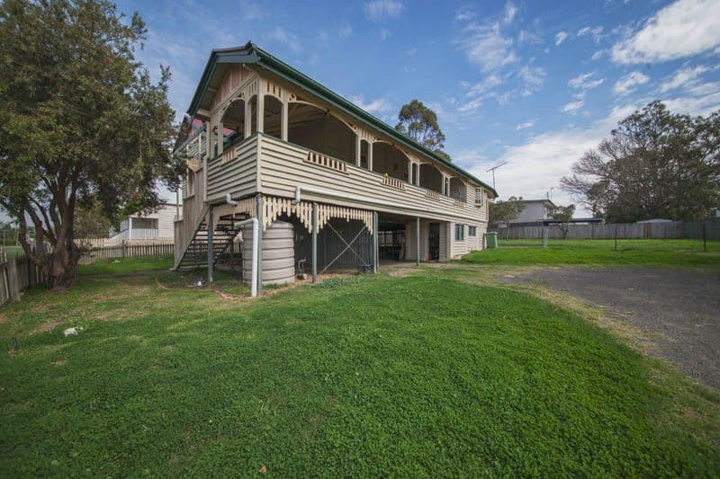 22 Pelican Street, North Ipswich QLD 4305, North Ipswich - Thumbnail 2