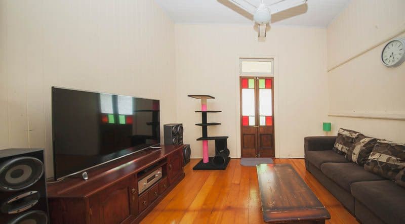 22 Pelican Street, North Ipswich QLD 4305, North Ipswich - Thumbnail 3