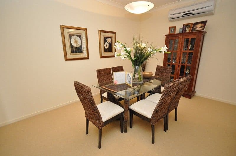 45 Maltravers Drive, ARUNDEL QLD 4214, Arundel - Thumbnail 6