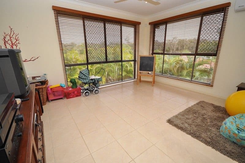 45 Maltravers Drive, ARUNDEL QLD 4214, Arundel - Thumbnail 8