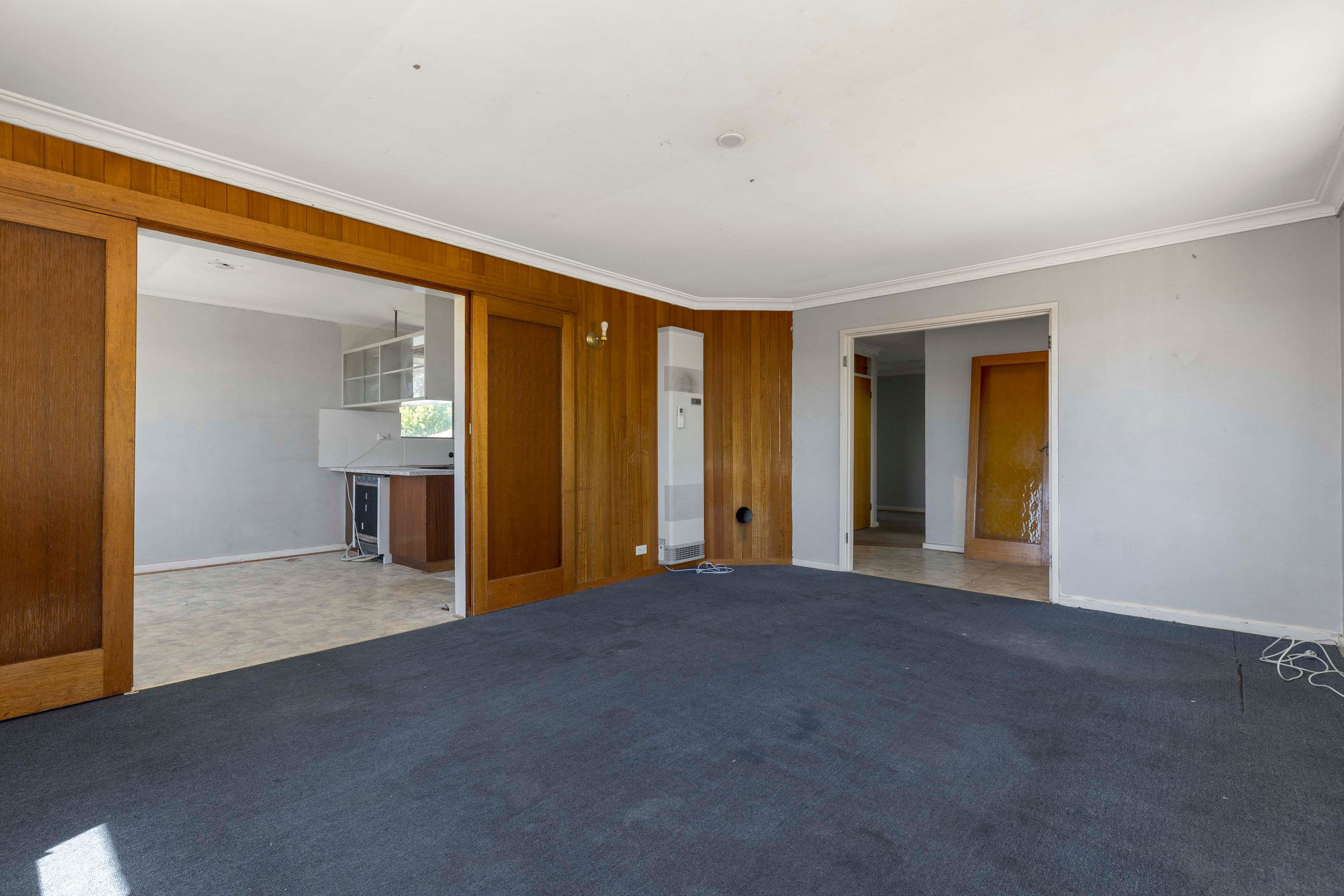 5 Camellia Place, Crestwood NSW 2620, Crestwood - Thumbnail 2