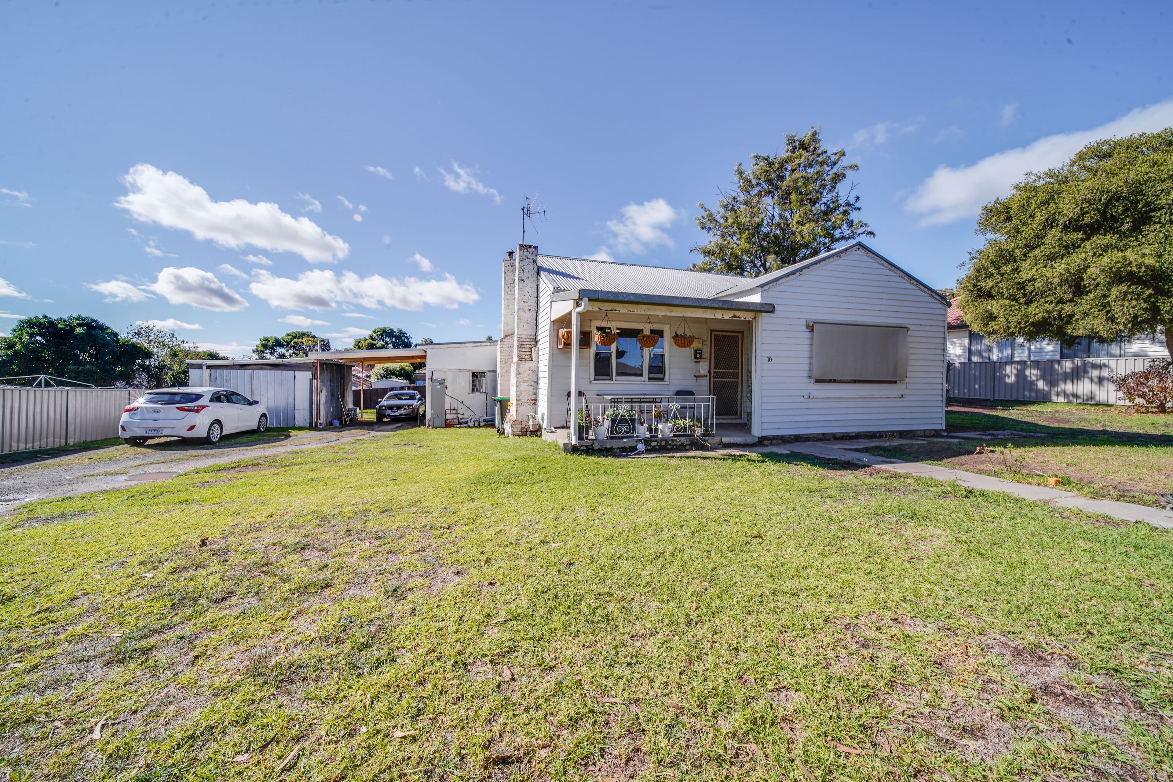10 Bolt Street, Long Gully VIC 3550, Long Gully - Image 1