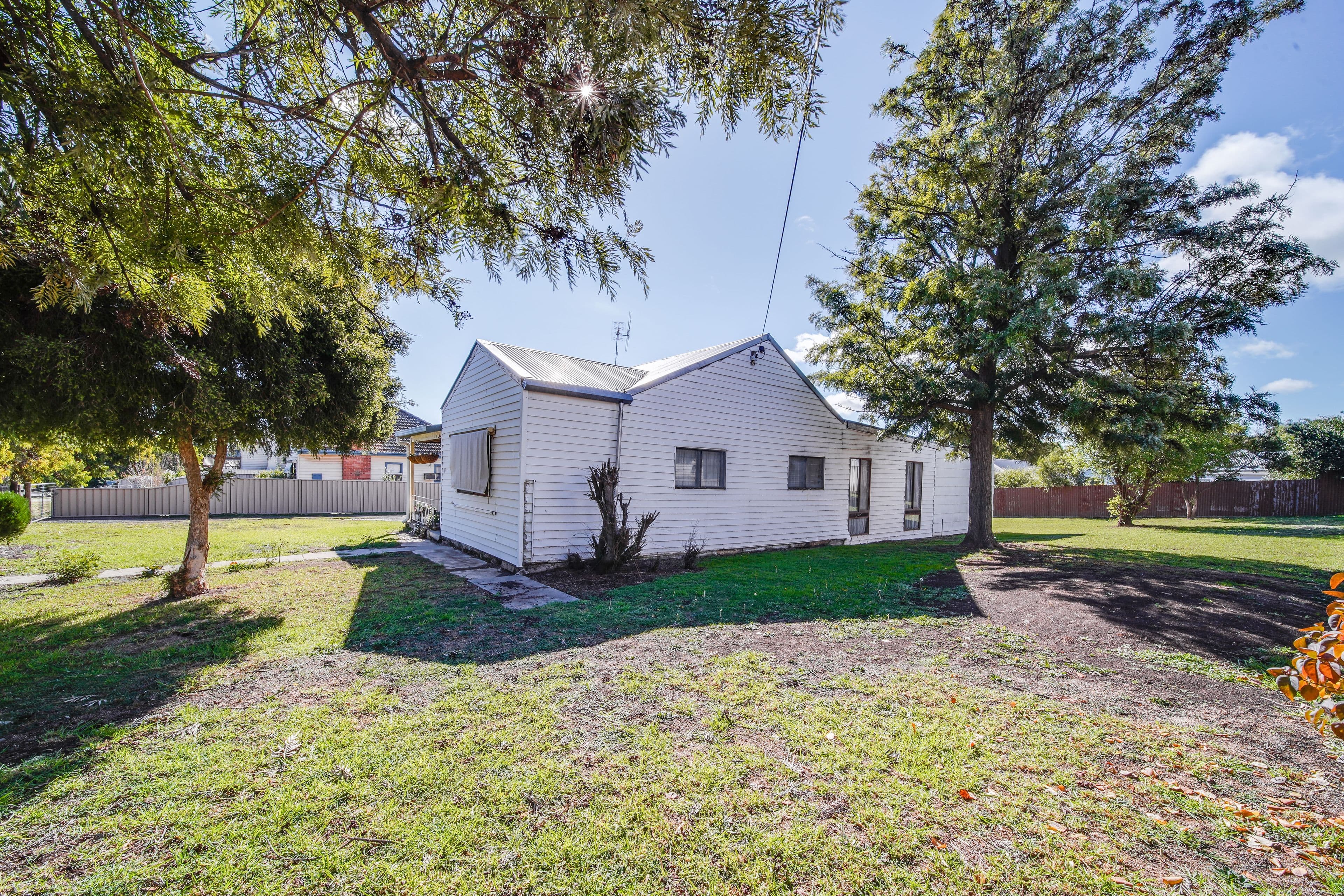 10 Bolt Street, Long Gully VIC 3550, Long Gully - Thumbnail 5