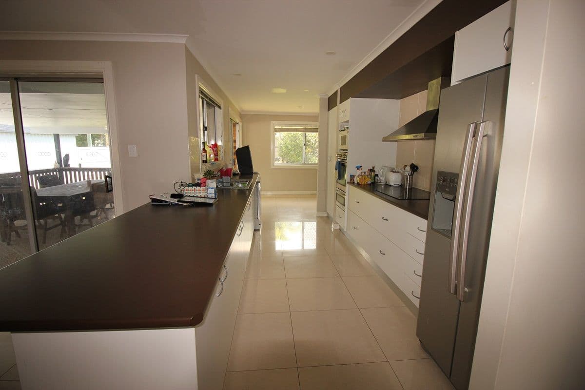 2 Alexander Avenue, Kallangur QLD 4503, Kallangur - Thumbnail 2
