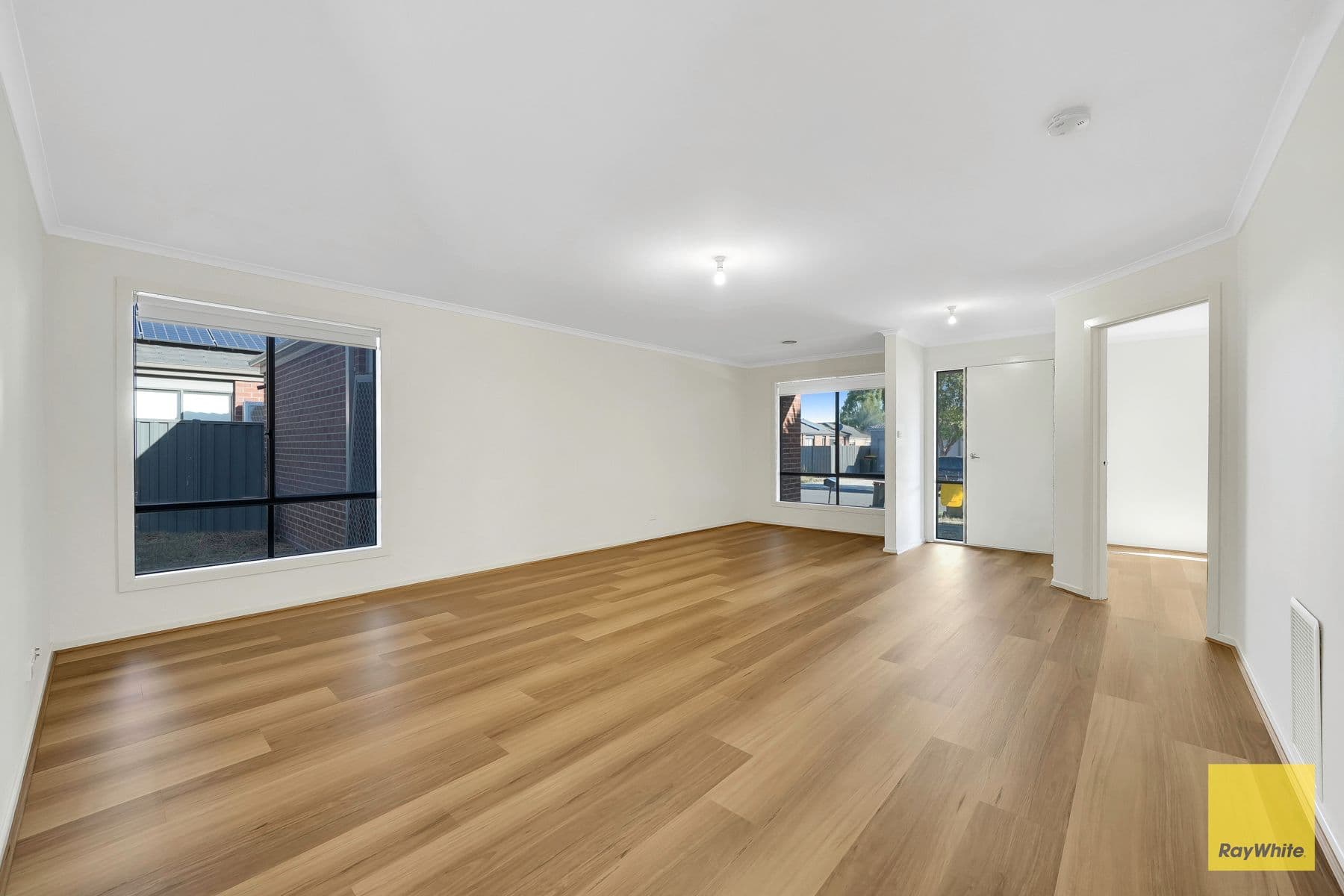 6 Kambah Street, Tarneit VIC 3029, Tarneit - Thumbnail 3