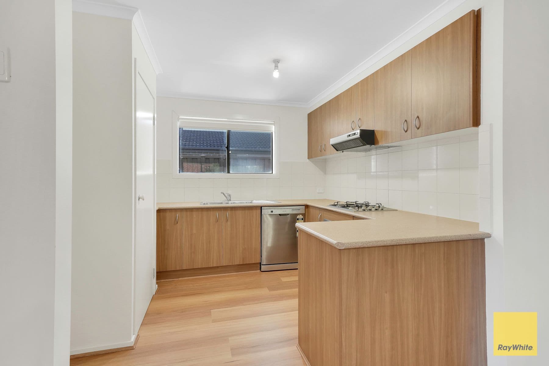 6 Kambah Street, Tarneit VIC 3029, Tarneit - Thumbnail 4