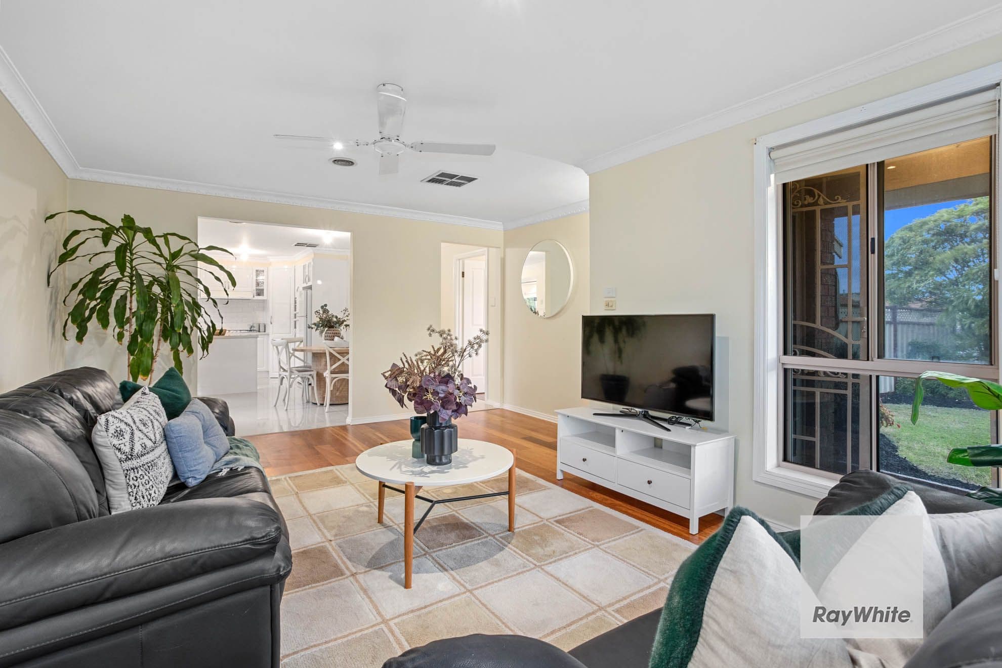 20 Roseberry Avenue, Keilor Downs VIC 3038, Keilor Downs - Thumbnail 3
