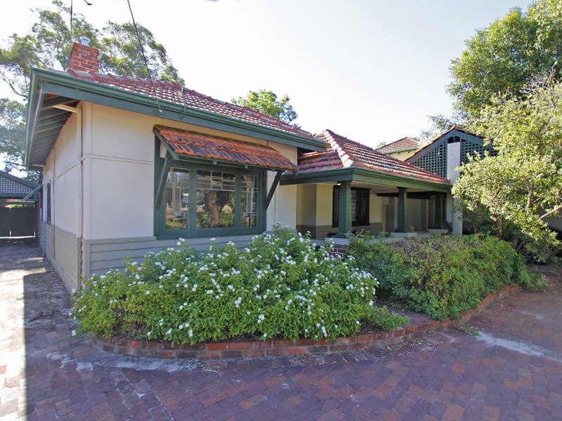 19 Seventh Avenue, BASSENDEAN WA 6054, Bassendean - Image 1