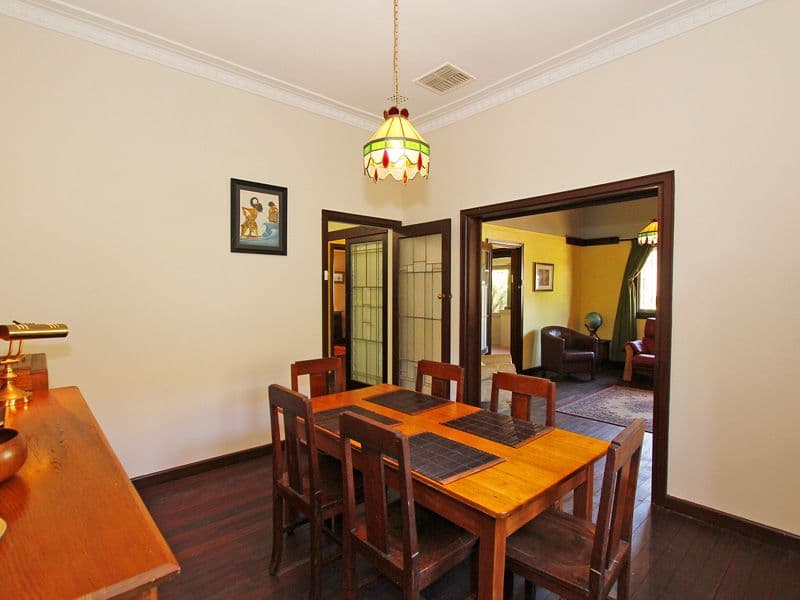 19 Seventh Avenue, BASSENDEAN WA 6054, Bassendean - Thumbnail 5