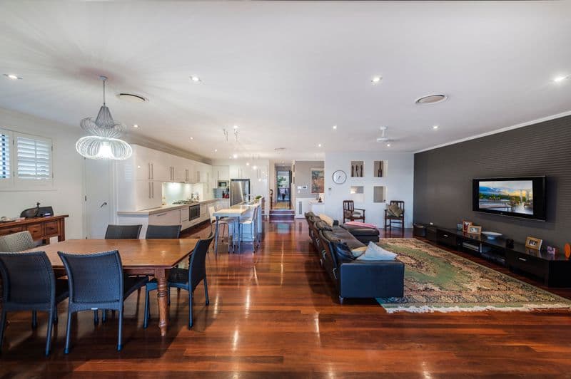 125 Crosby Road, Hamilton QLD 4007, Hamilton - Thumbnail 4