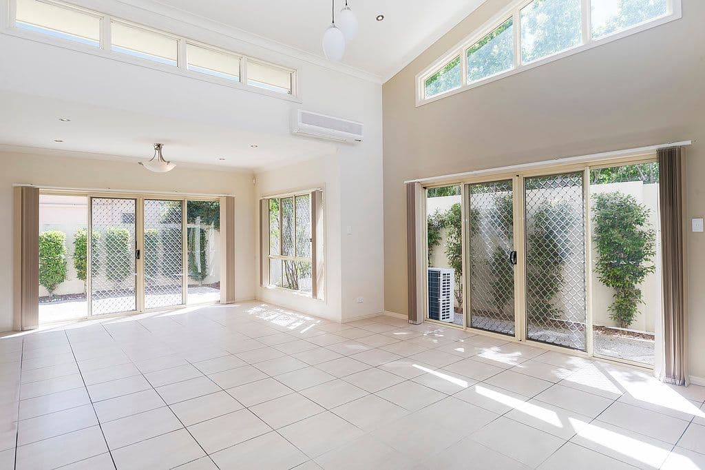 77 East Quay Drive, Biggera Waters QLD 4216, Biggera Waters - Thumbnail 3