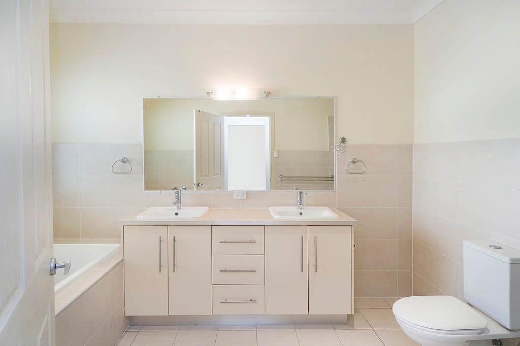 77 East Quay Drive, Biggera Waters QLD 4216, Biggera Waters - Thumbnail 8