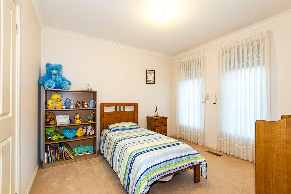 3 Melissa Court, SOUTH MORANG VIC 3752, South Morang - Thumbnail 3