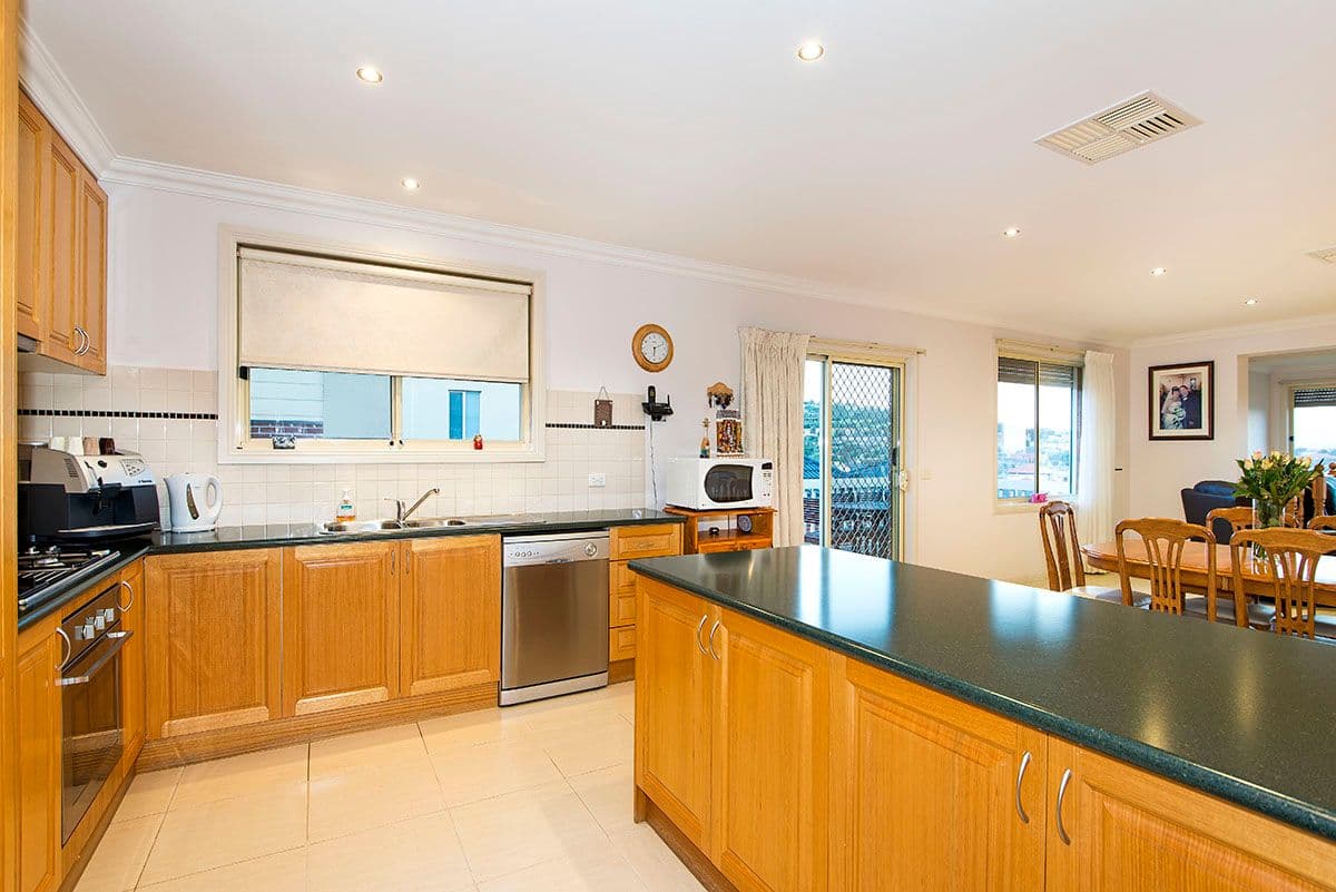 3 Melissa Court, SOUTH MORANG VIC 3752, South Morang - Thumbnail 6