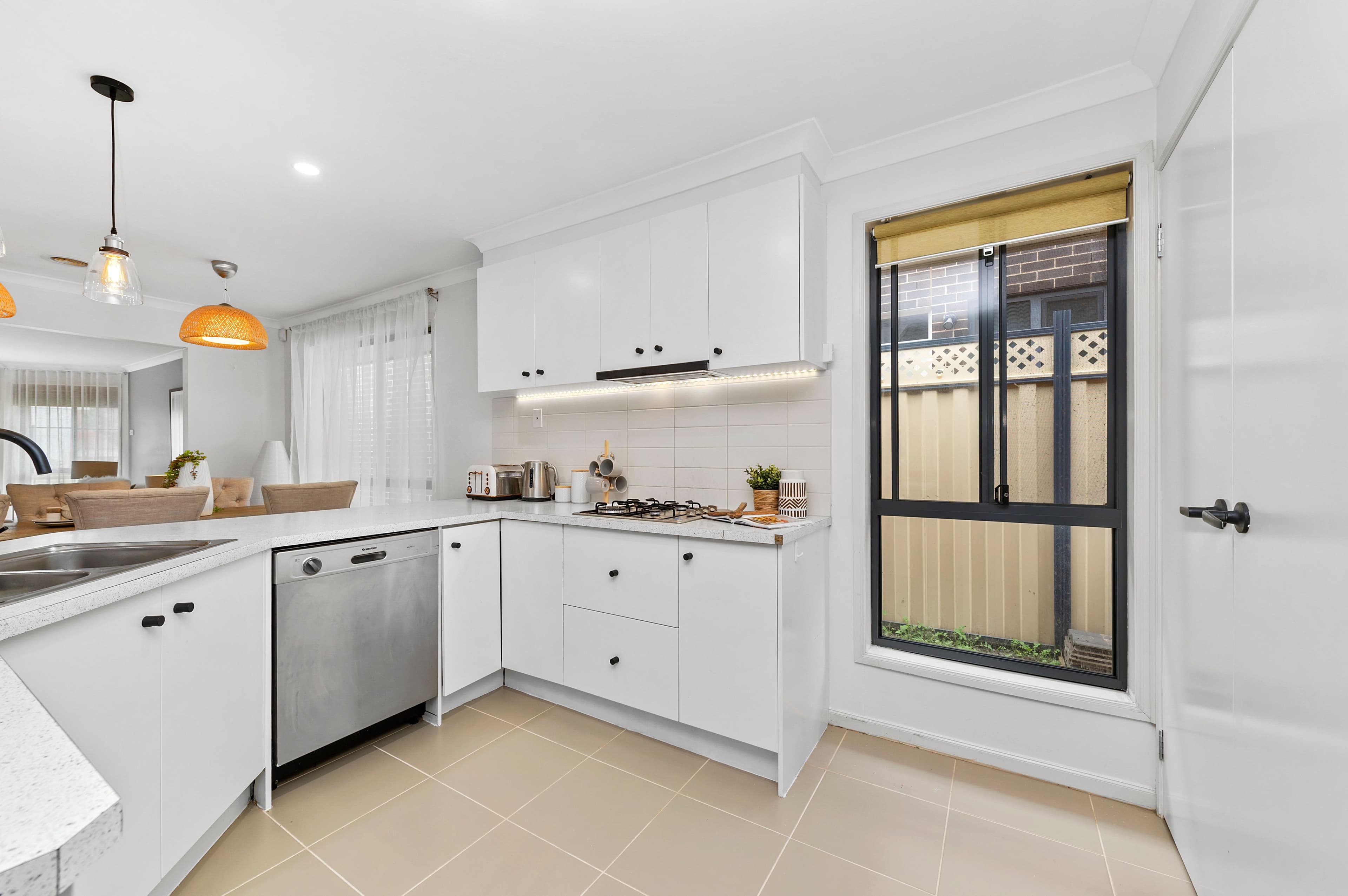 7 Muscat Avenue, Burnside Heights VIC 3023, Burnside Heights - Thumbnail 5