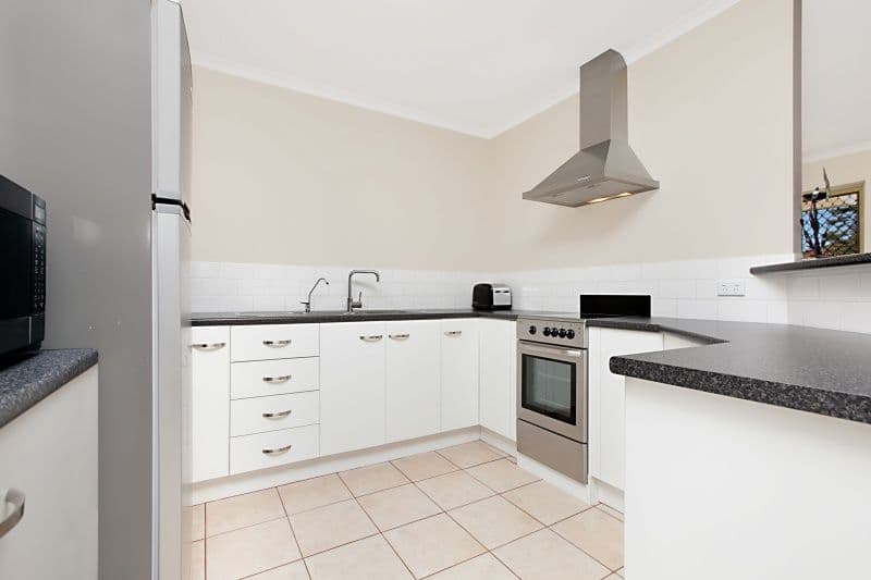 2 Barbados Drive, SEAFORD RISE SA 5169, Seaford Rise - Thumbnail 2