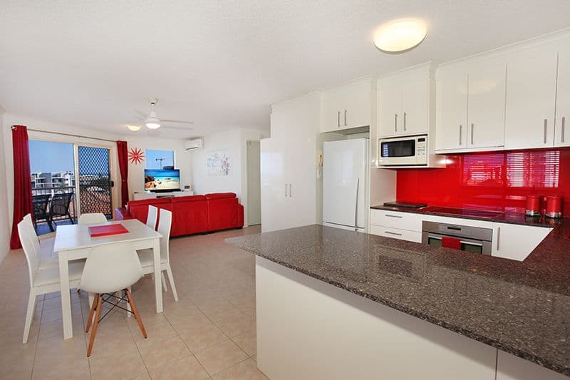 18 Queen Street, Kings Beach QLD 4551, Kings Beach - Thumbnail 2