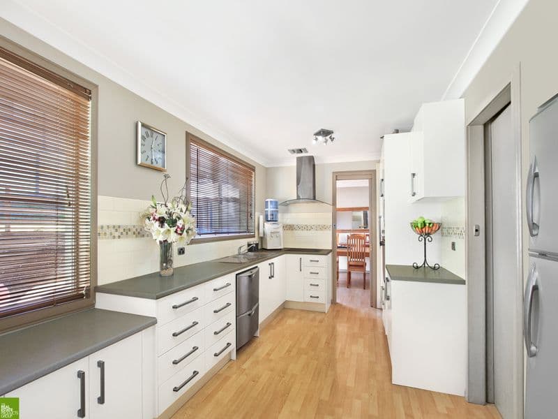 4 Melinda Grove, LAKE HEIGHTS NSW 2502, Lake Heights - Thumbnail 5