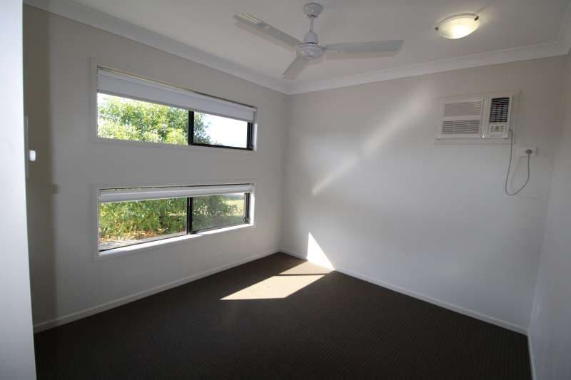 6 Smugglers Cove, Mount Low QLD 4818, Mount Low - Thumbnail 5