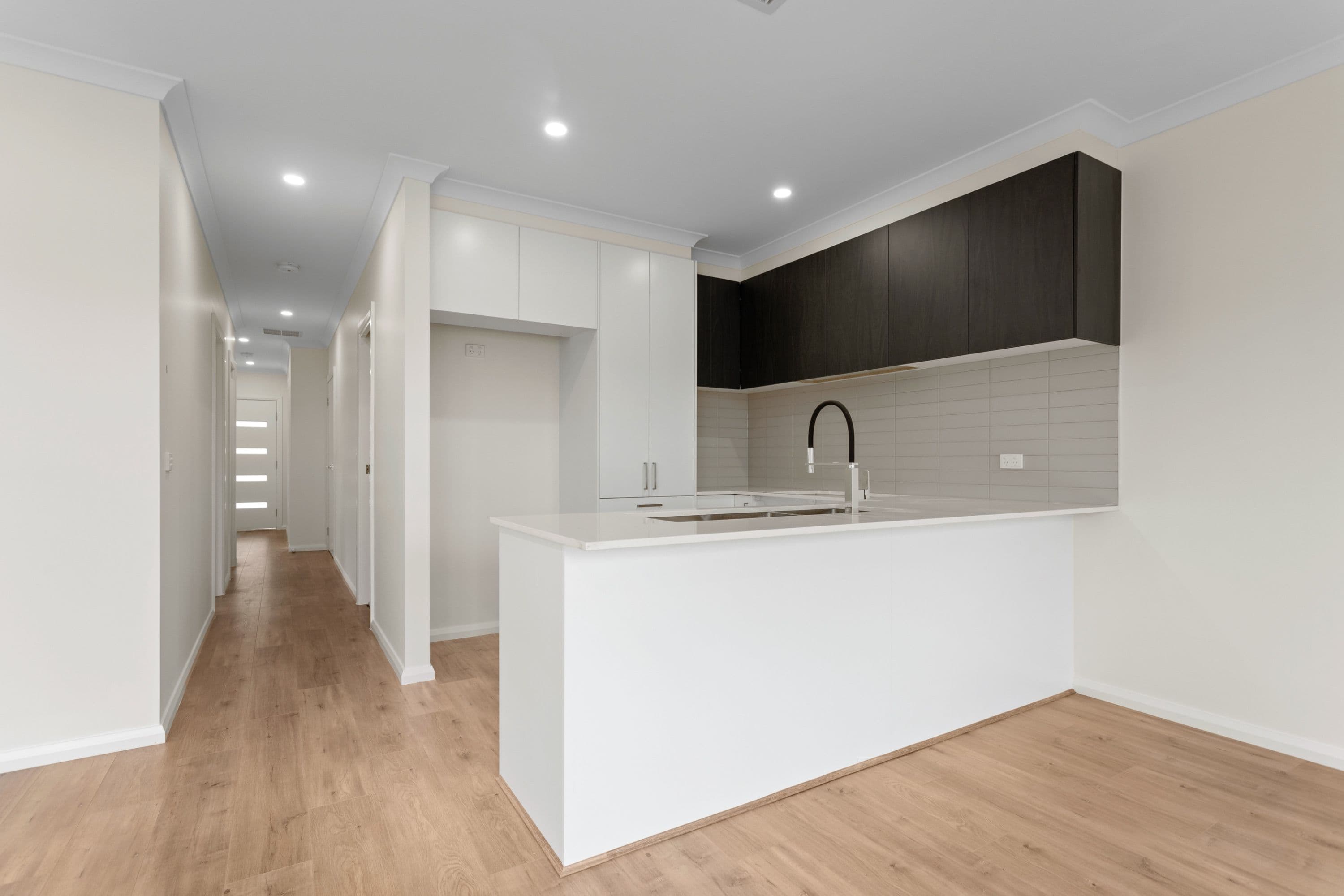 89 Harvest Home Road, Epping VIC 3076, Epping - Thumbnail 2