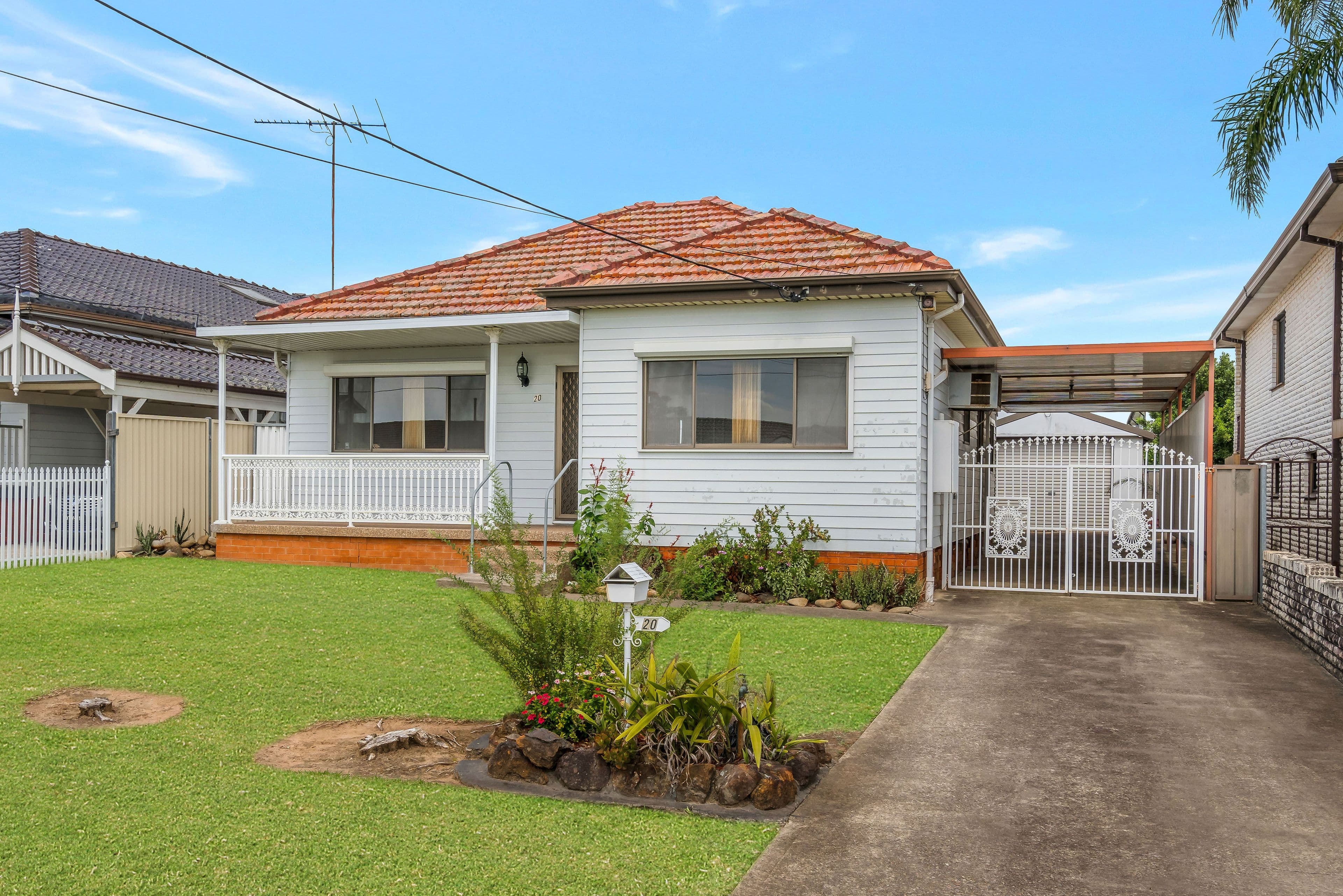 20 Brown Street, Smithfield NSW 2164, Smithfield - Thumbnail 3