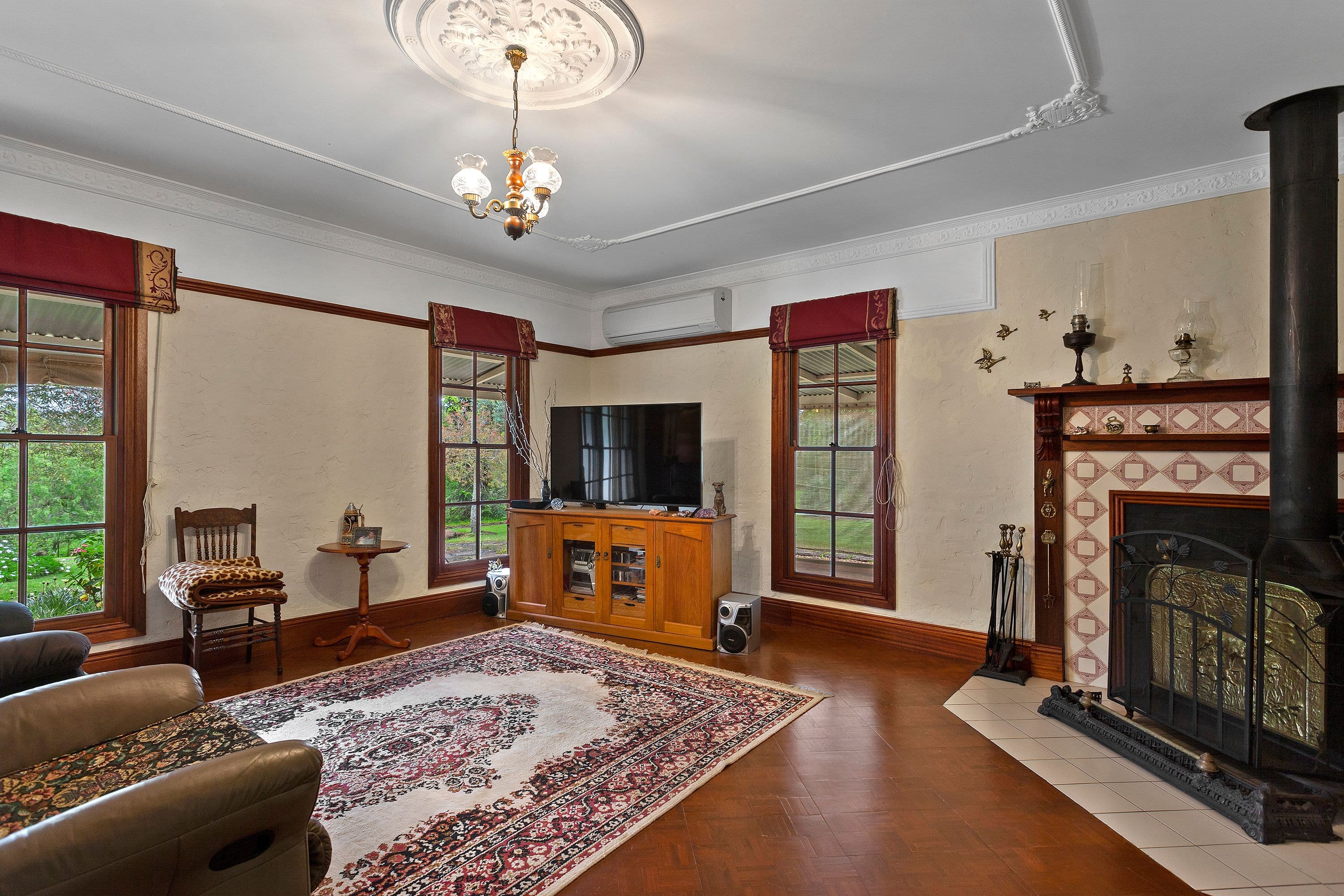 62 Moseley Road, Glencoe QLD 4352, Glencoe - Thumbnail 5