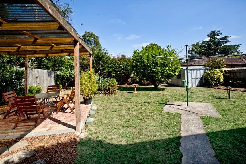 61 Panoramic Grove, Glen Waverley VIC 3150, Glen Waverley - Thumbnail 2