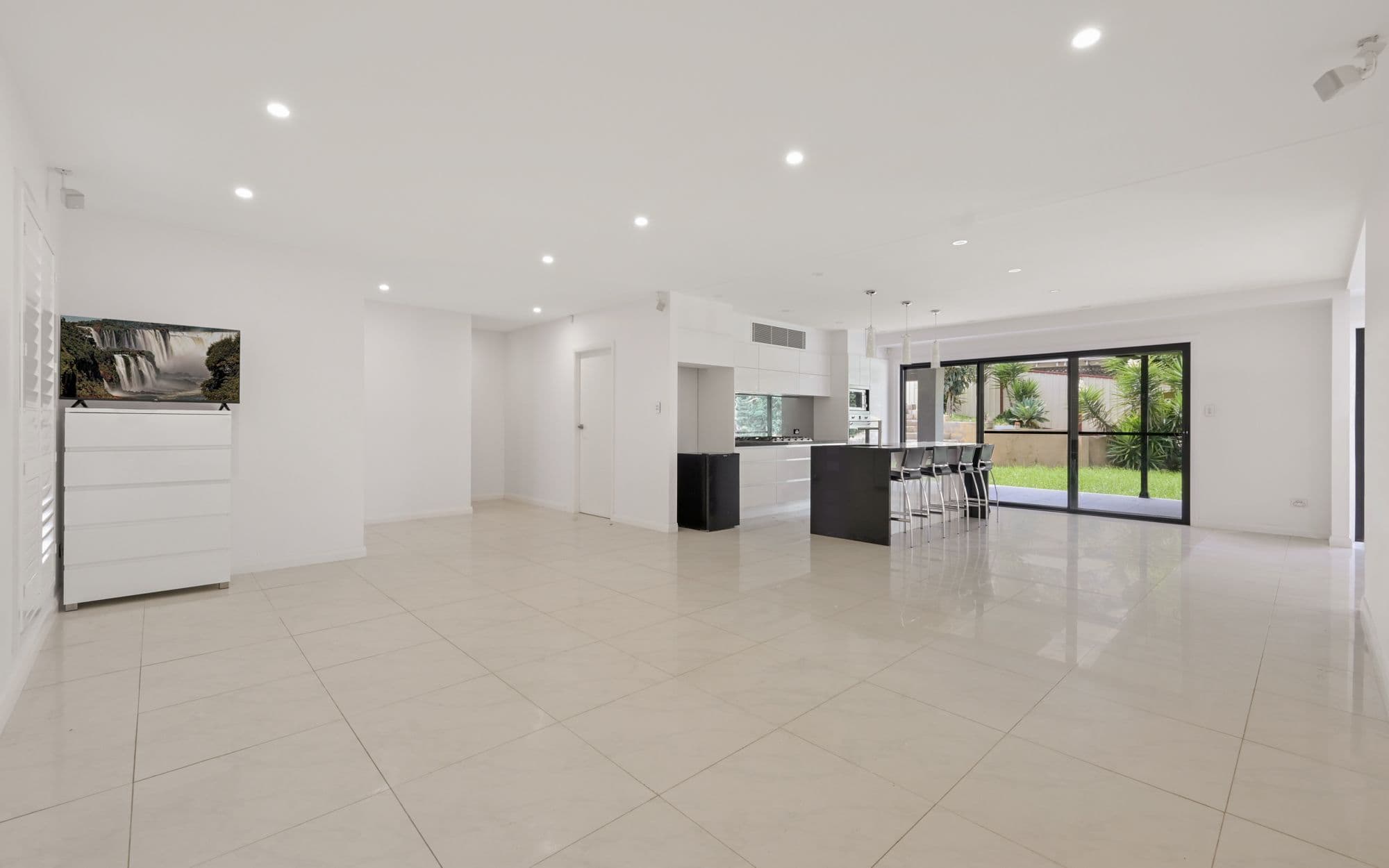6 Gaspard Place, Ambarvale NSW 2560, Ambarvale - Thumbnail 2