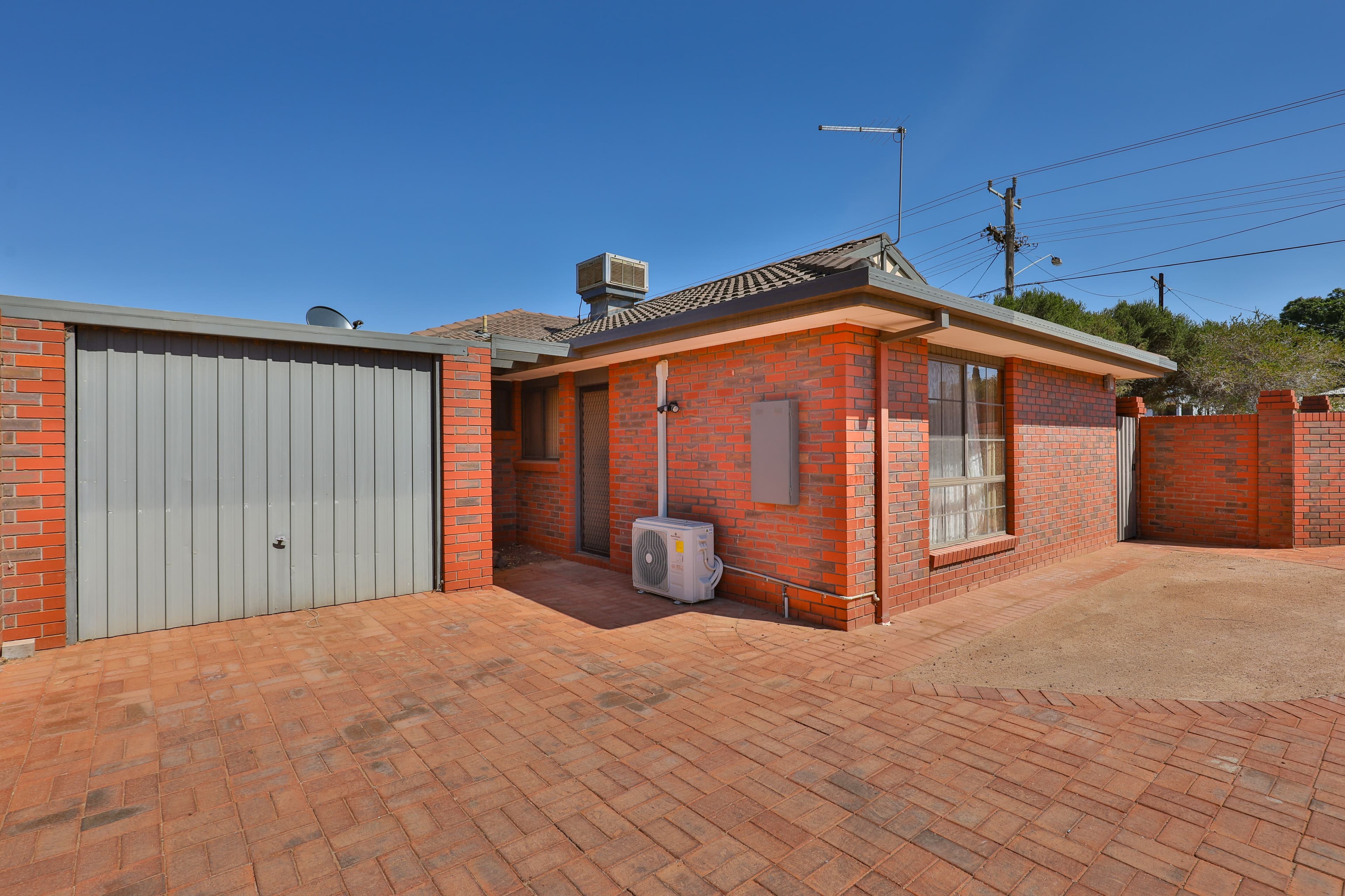 144 San Mateo Avenue, Mildura VIC 3500, Mildura - Thumbnail 2