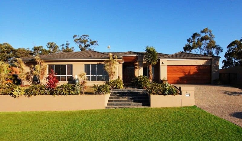 61 Arun Drive, ARUNDEL QLD 4214, Arundel - Image 1