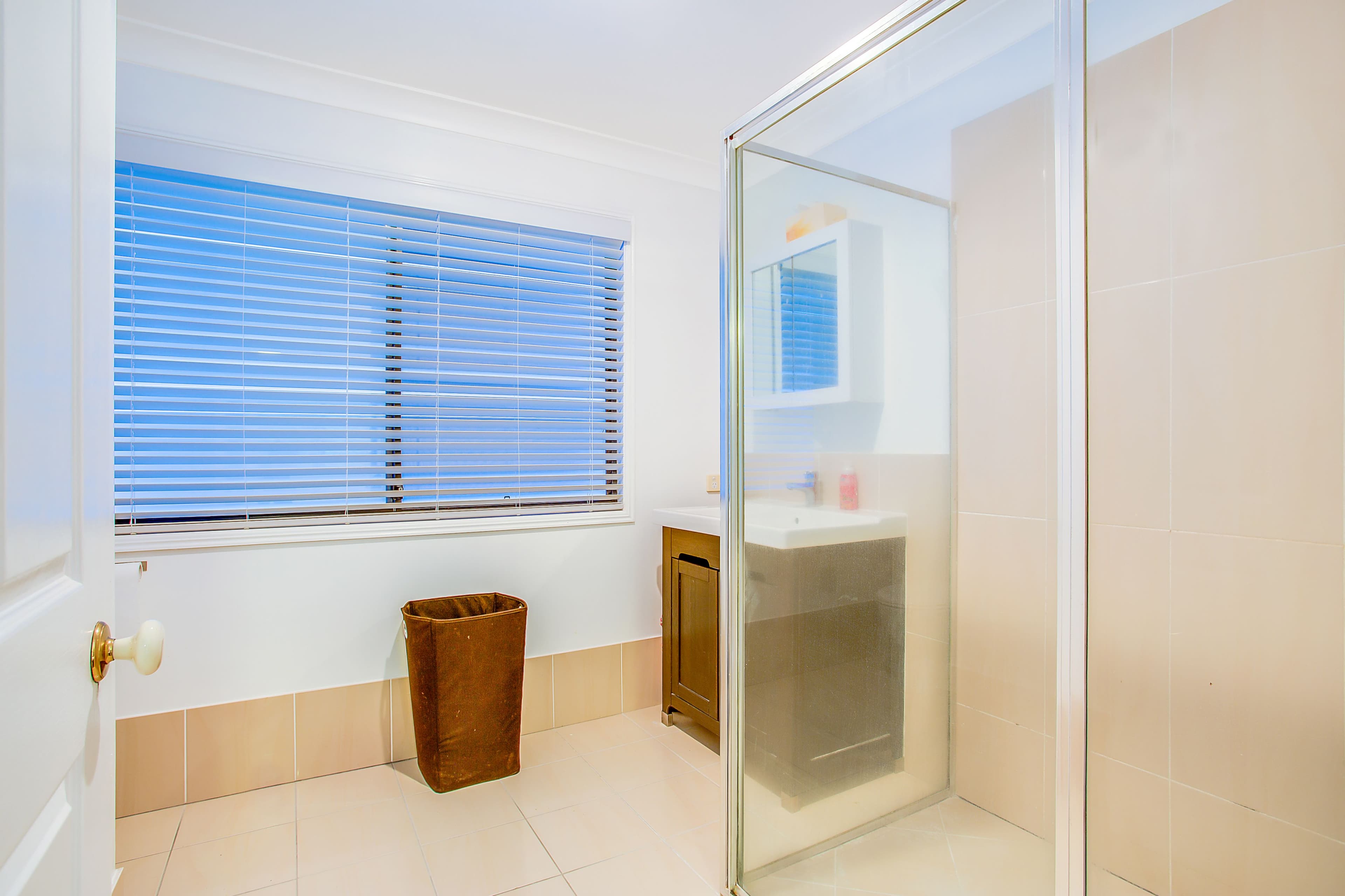 36 Leopard Avenue, Elanora QLD 4221, Elanora - Thumbnail 8