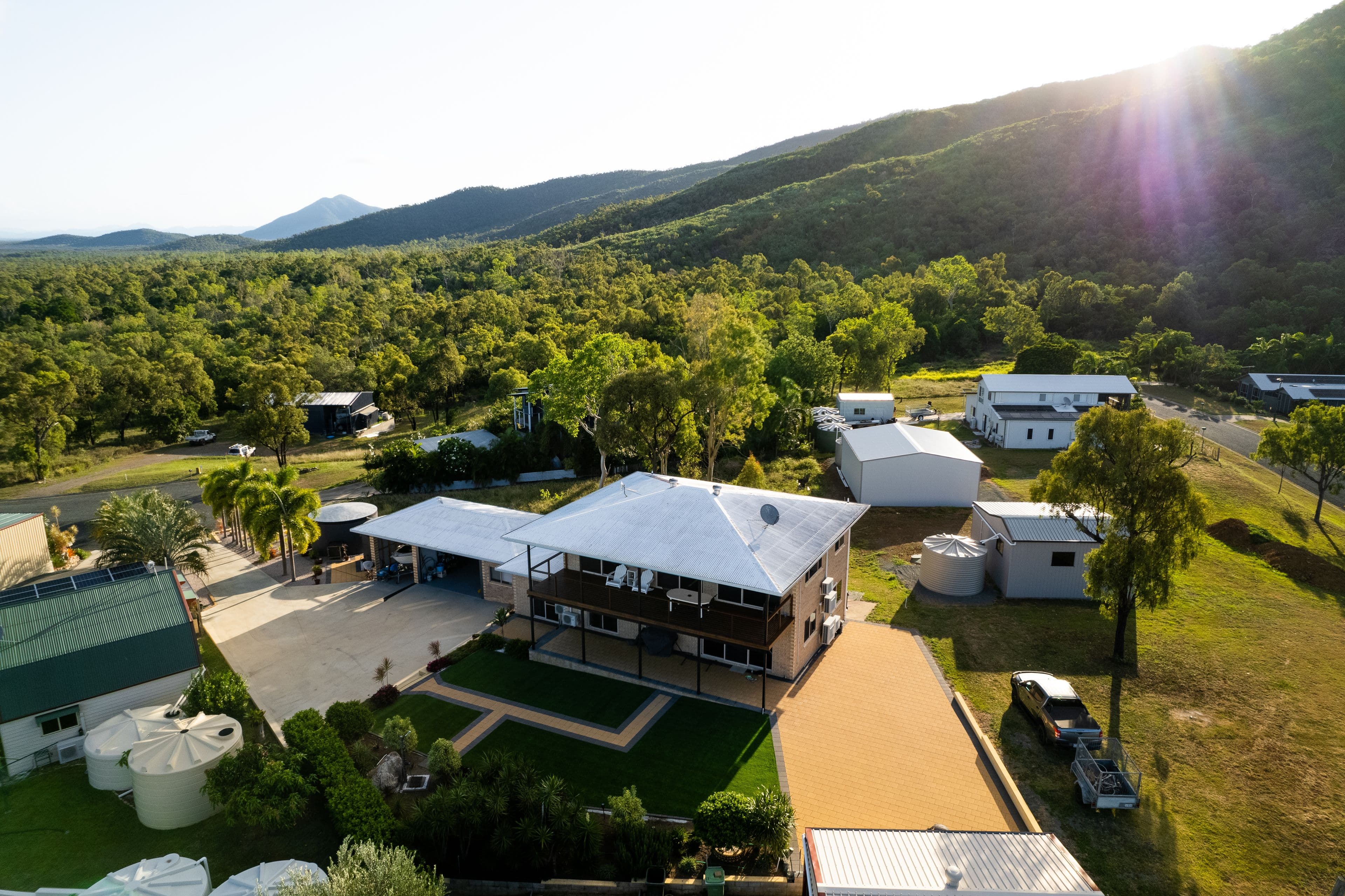 16 Olden Court, Hideaway Bay QLD 4800, Hideaway Bay - Thumbnail 2