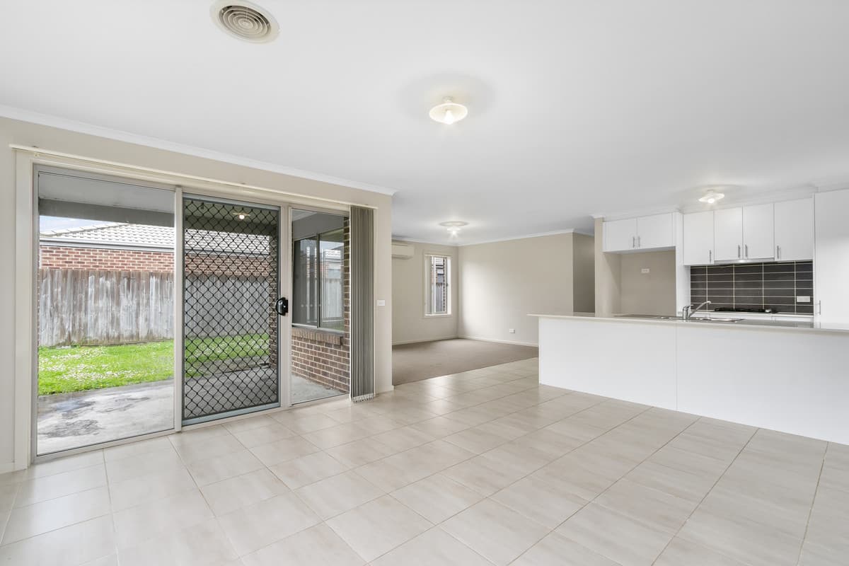 2 Mountain Grey Circuit, MORWELL VIC 3840, Morwell - Thumbnail 3